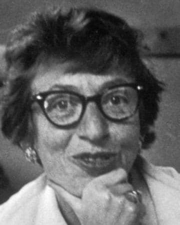 Лия Константинова - мать Льва Константинова