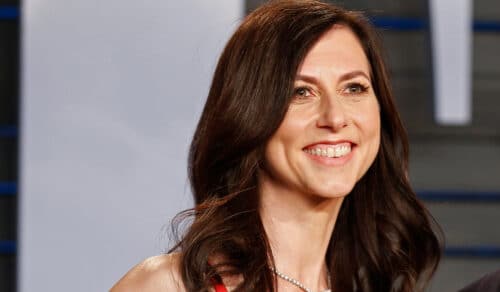 Маккензи Скотт