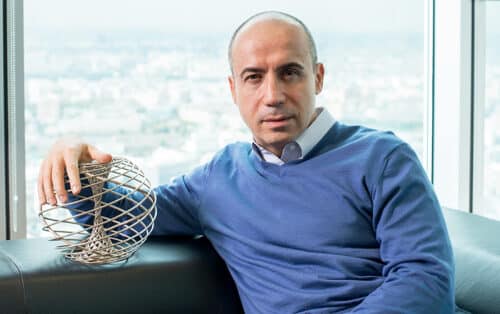 Юрий Мильнер